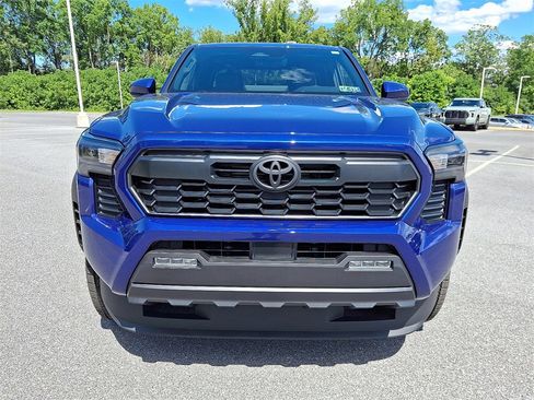 New 2025 Toyota Tacoma TRD Off-Road image 8