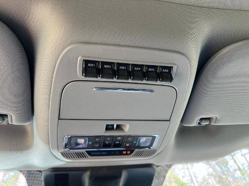 Used 2023 Ford F250 Lariat w/ Lariat Ultimate Package image 25