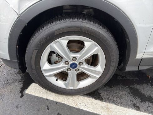 Used 2014 Ford Escape SE image 10