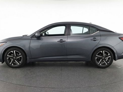 Used 2025 Nissan Sentra SV FWD image 5