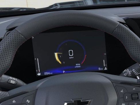 New 2026 Chevrolet Trax RS w/ Sunroof Package image 39