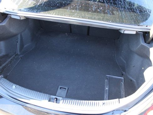 Used 2018 Mercedes-Benz C 300 Sedan image 31