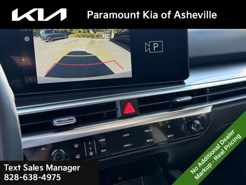 New 2026 Kia Sorento LX FWD image 10