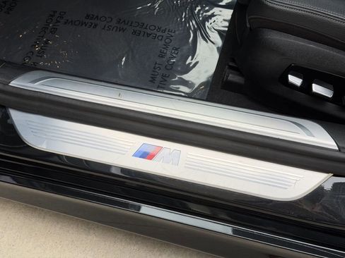 Used 2019 BMW 740i xDrive w/ M Sport Package image 25