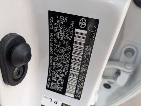 Used 2022 Toyota Corolla SE image 15