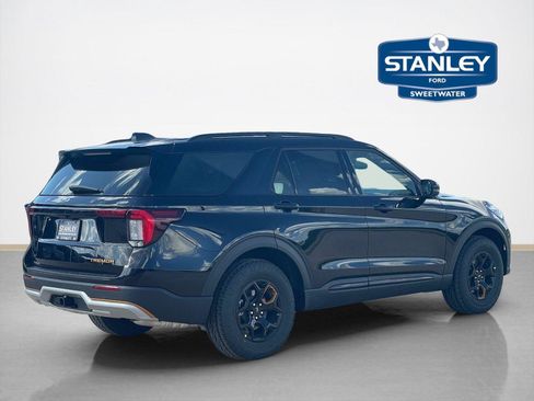 New 2026 Ford Explorer Tremor w/ Tremor Ultimate Package AWD/4WD image 8