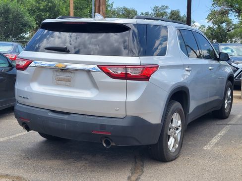 Used 2020 Chevrolet Traverse LT FWD image 15