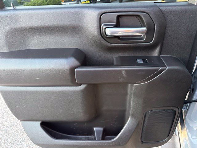 Used 2025 Chevrolet Silverado 2500 Custom w/ Custom Value Package AWD/4WD image 21