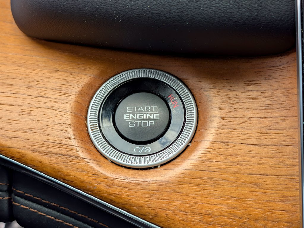 Certified 2023 Jeep Grand Cherokee L Summit AWD/4WD image 31
