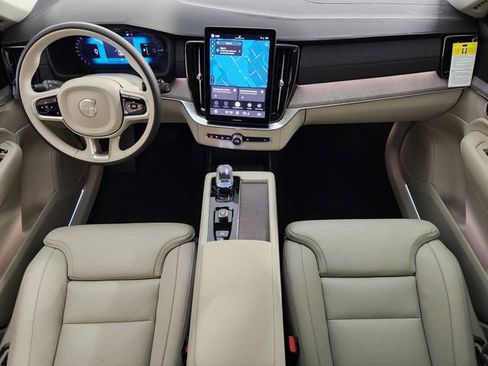 New 2026 Volvo XC90 T8 Ultra w/ Protection Package Premier AWD/4WD image 4