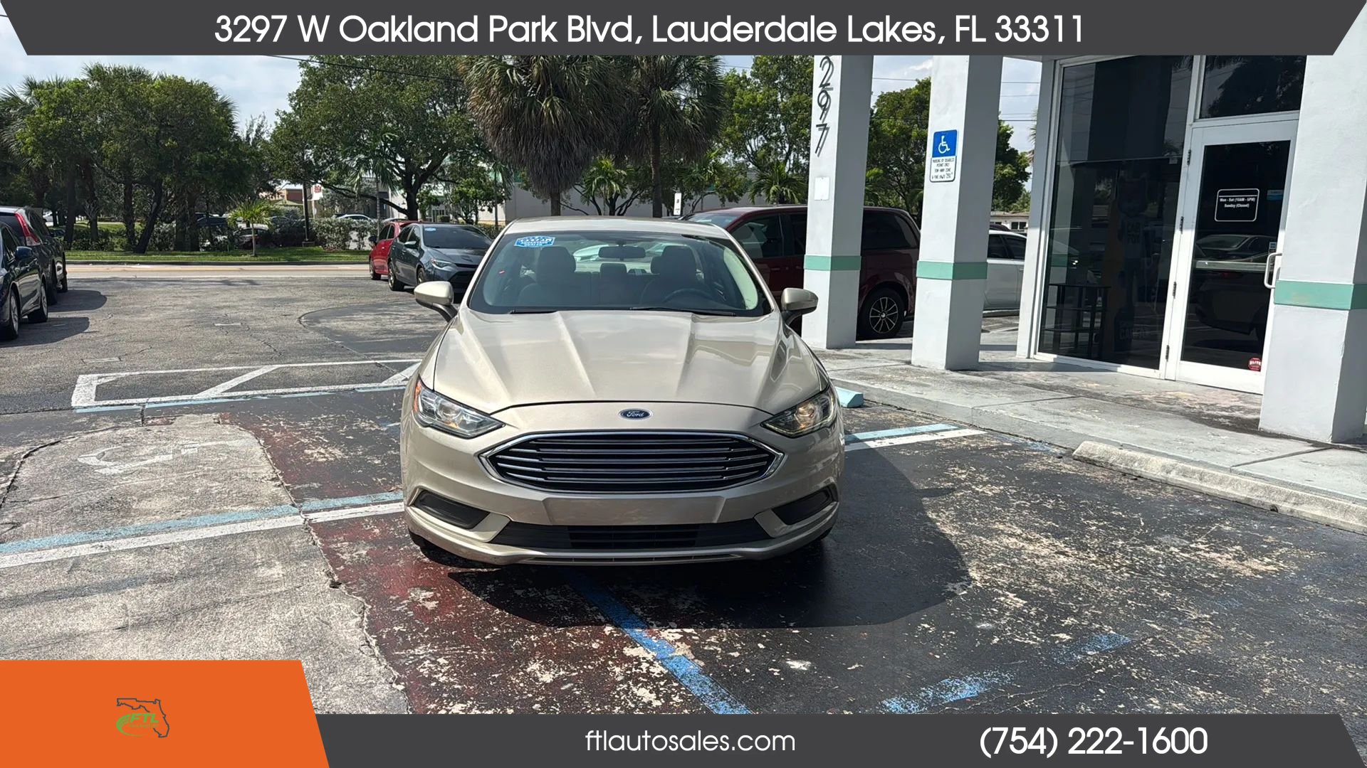 Used 2018 Ford Fusion SE FWD image 5