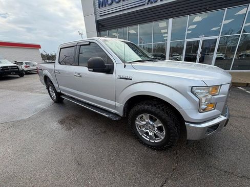 Used 2017 Ford F150 XLT w/ Equipment Group 301A Mid image 2