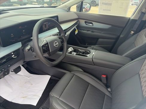 New 2026 Nissan Murano Platinum image 16