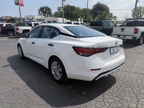 Used 2024 Nissan Sentra S FWD image 5