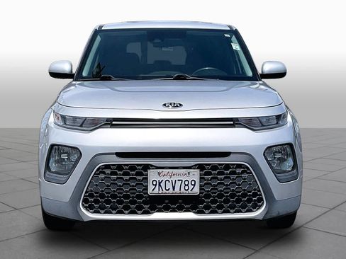 Used 2020 Kia Soul S FWD image 3