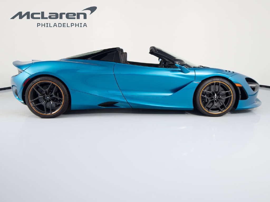 Used 2024 McLaren 750S Spider RWD image 5