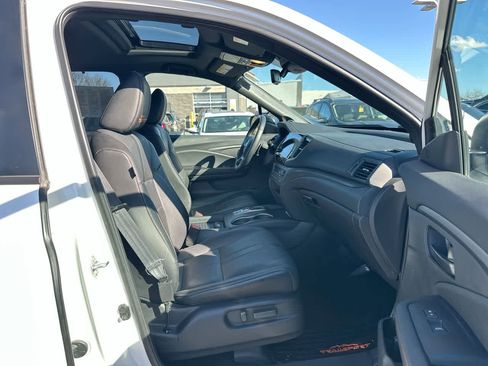 Used 2023 Honda Passport TrailSport image 27