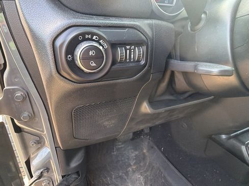 Used 2021 Jeep Gladiator Overland w/ Popular Equipment Package image 25