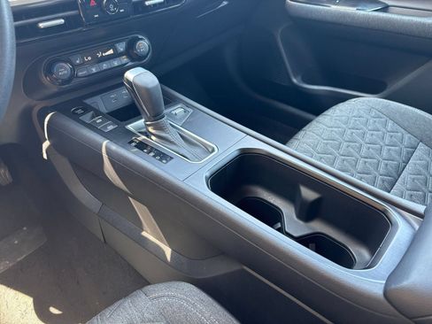 Used 2026 Nissan Kicks SV w/ Cold Weather Package FWD image 40