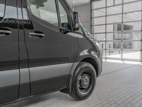 New 2025 Mercedes-Benz Sprinter 2500 image 33