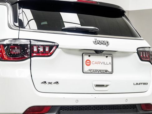 Used 2024 Jeep Compass Limited image 13