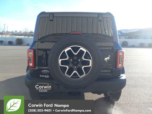 New 2025 Ford Bronco Outer Banks image 4