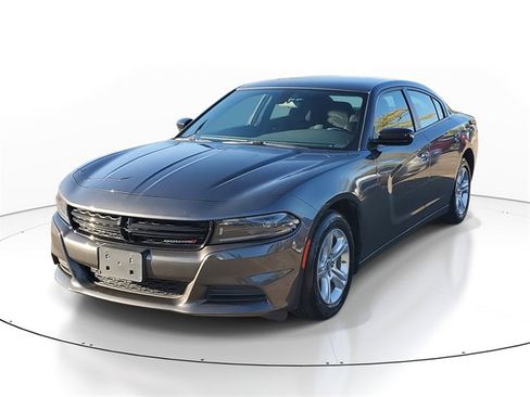 Certified 2023 Dodge Charger SXT image 2
