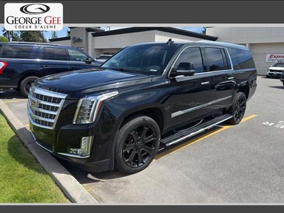 Used 2017 Cadillac Escalade ESV Premium Luxury w/ LPO, Radiant Package