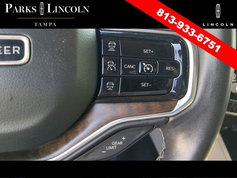 Used 2022 Jeep Grand Wagoneer Series I w/ Flexible Seating Group AWD/4WD image 34