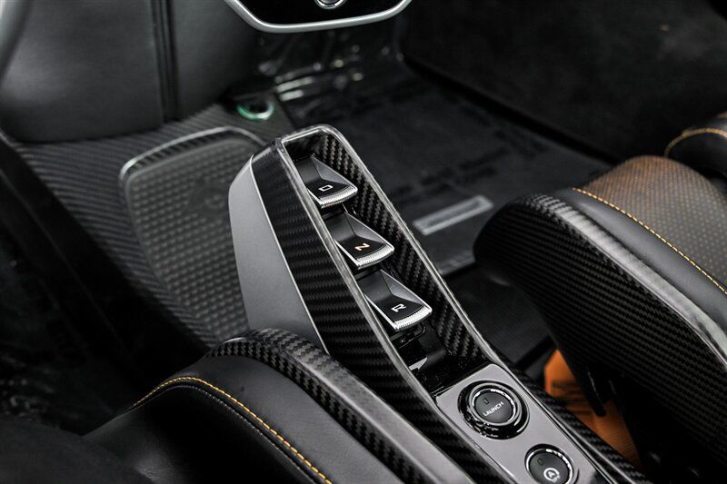 Used 2019 McLaren Senna RWD image 40