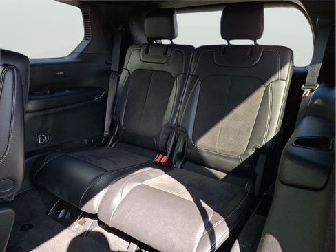 Used 2022 Jeep Grand Cherokee L Laredo image 11