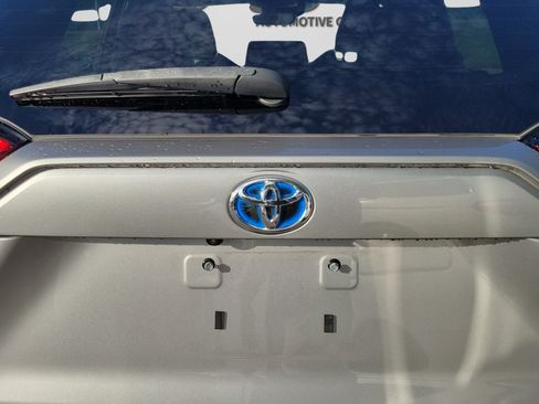 Used 2023 Toyota RAV4 XSE w/ XSE Grade Weather Package AWD/4WD image 9