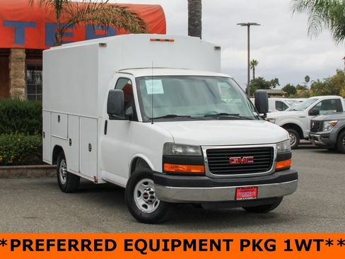 Used 2012 GMC Savana 3500 image 2