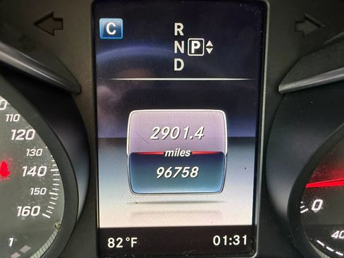 Used 2015 Mercedes-Benz C 300 4MATIC Sedan image 18