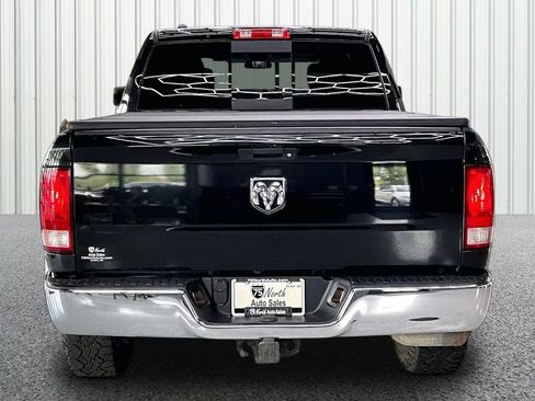 Used 2017 RAM 1500 Classic SLT AWD/4WD image 5