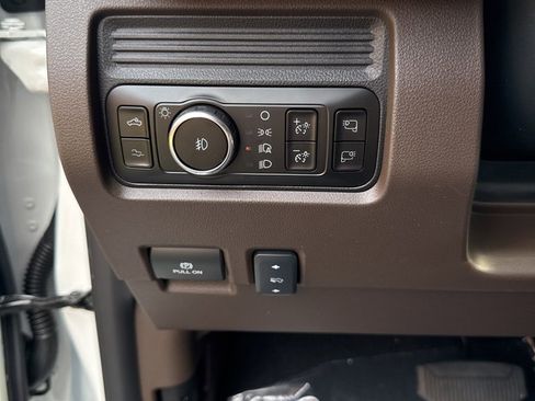 New 2025 Ford F250 King Ranch image 19
