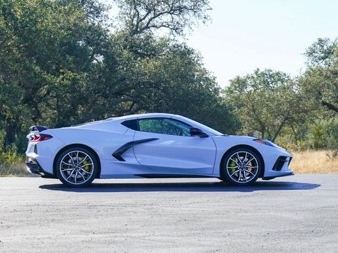 Used 2023 Chevrolet Corvette Stingray Premium Cpe w/ Z51 Performance Package image 15