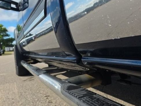 Used 2005 Chevrolet Silverado 2500 LS w/ Skid Plate Package AWD/4WD image 4