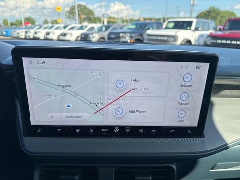 New 2025 Ford Maverick Lariat w/ Black Appearance Package image 31