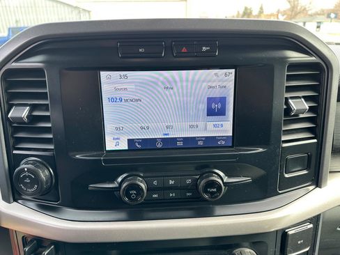 Used 2023 Ford F150 XLT w/ Trailer Tow Package image 11