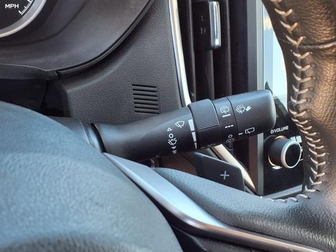 Used 2024 Subaru Forester Limited image 25