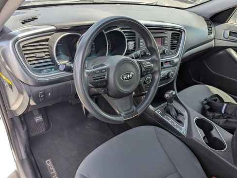 Used 2015 Kia Optima LX FWD image 12