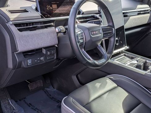 Used 2026 GMC Sierra EV Elevation AWD/4WD image 16
