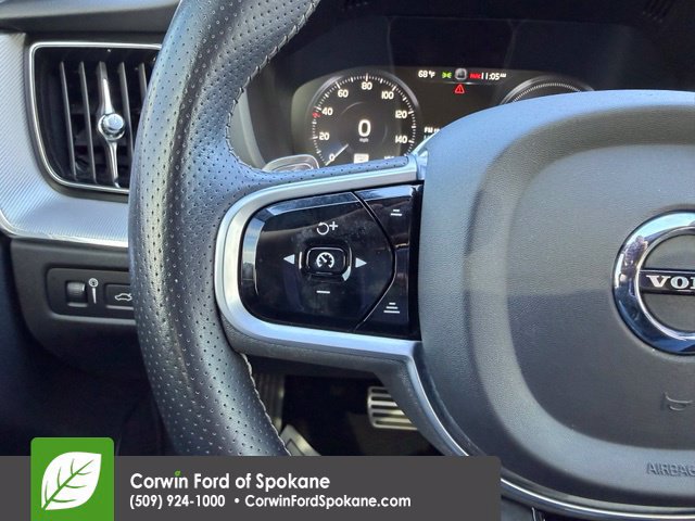 Used 2019 Volvo XC60 T8 R-Design w/ Advanced Package AWD/4WD image 25