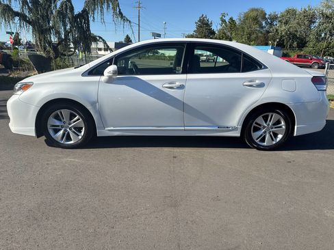 Used 2010 Lexus HS 250h image 4