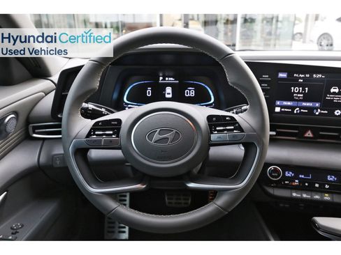 Used 2025 Hyundai Elantra Sport FWD image 16