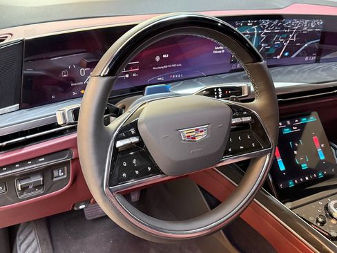 New 2026 Cadillac Escalade ESV Sport w/ LPO, ONYX Package image 16