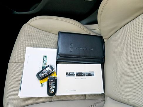 Used 2020 Lincoln Corsair Reserve w/ Equipment Group 201A FWD image 36