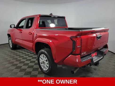Used 2025 Toyota Tacoma SR5 AWD/4WD image 6