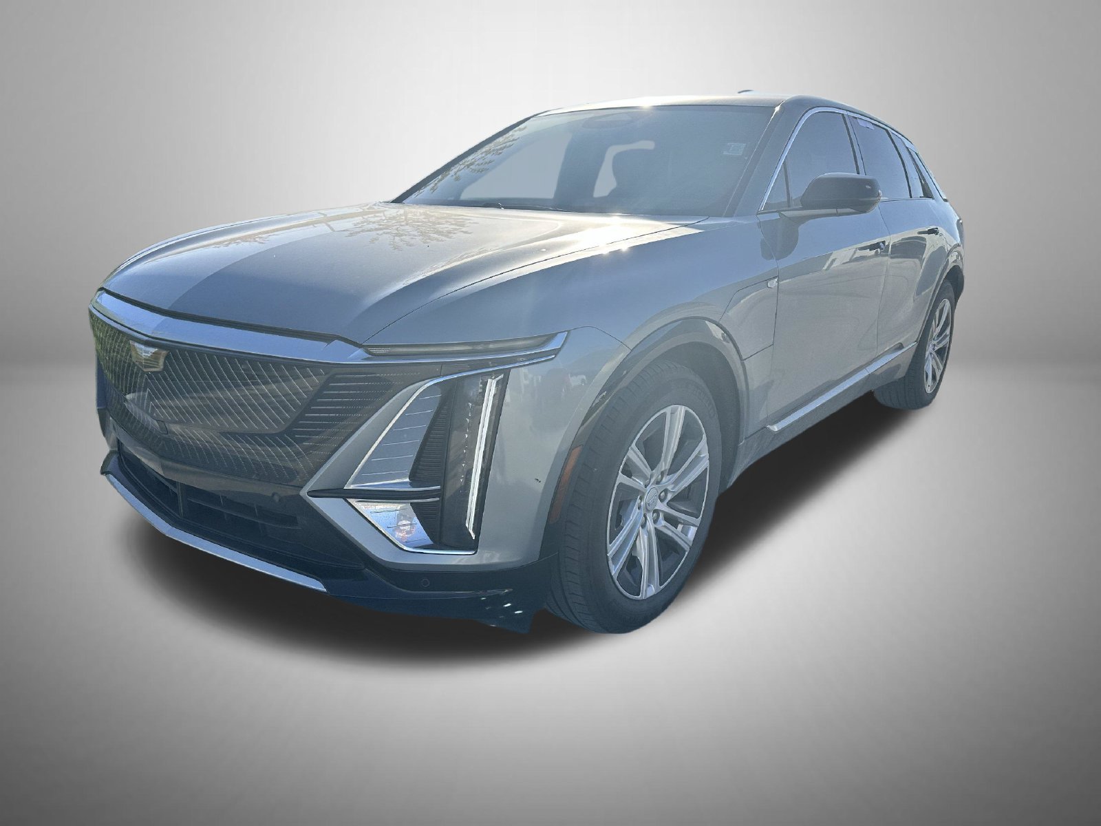 Used 2024 Cadillac Lyriq Tech AWD/4WD image 1